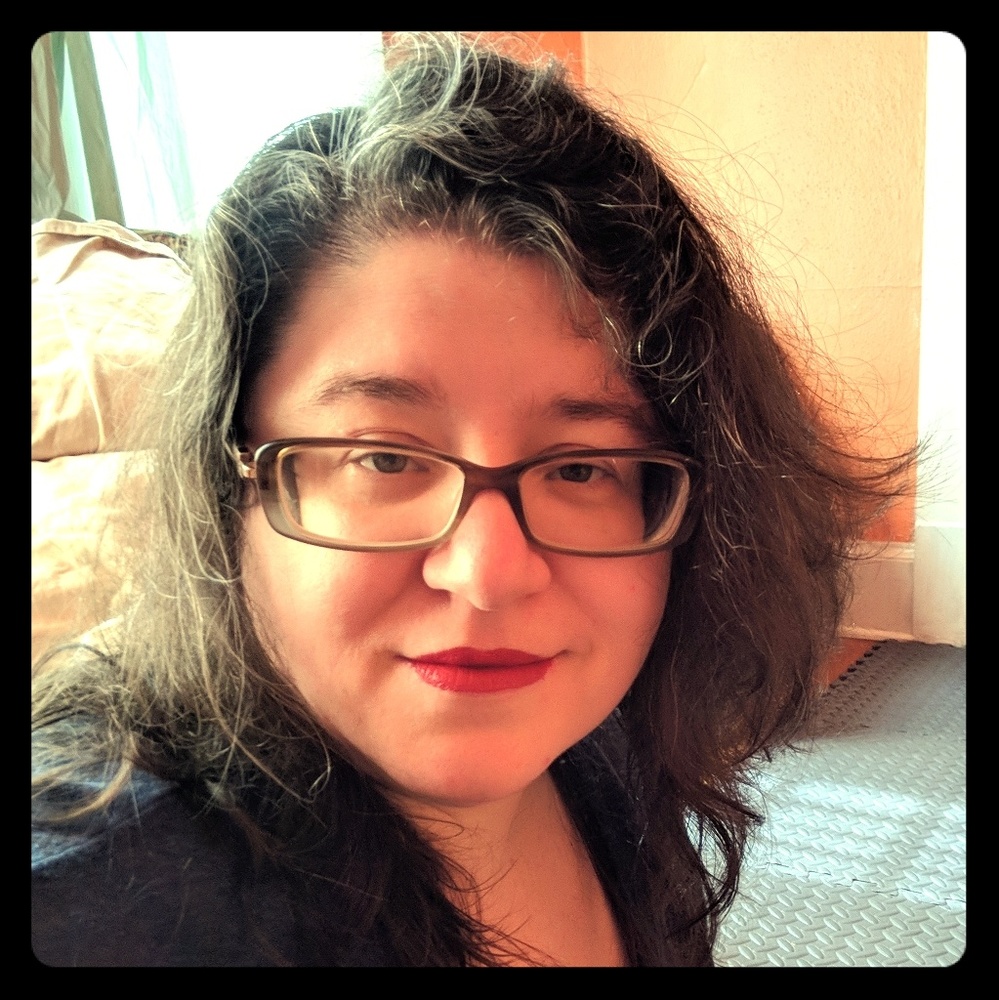 Meet your Posher, Alicia